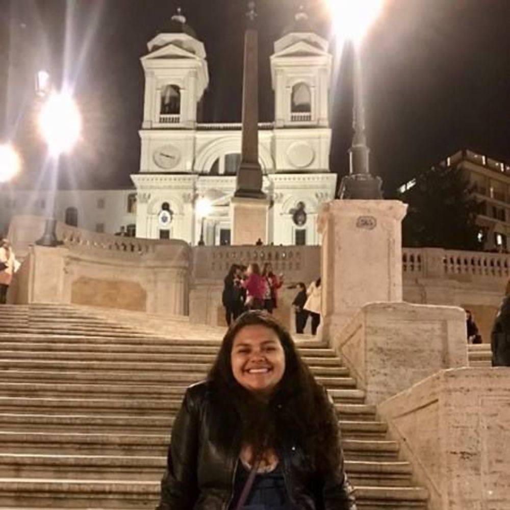 Meet your Posher, Graciela